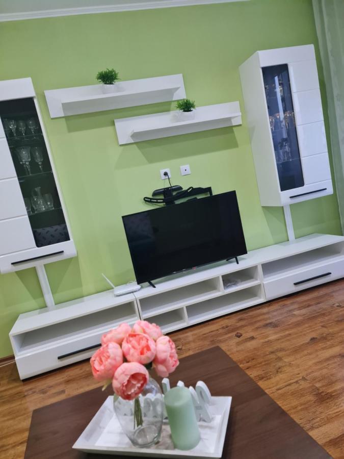 Apartament Modern Cristina&Jessica Mediaş Eksteriør bilde